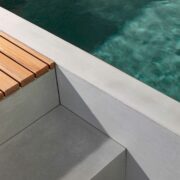 Exklusiver Beton Whirlpool Klotzky Stairs | SPA Natural