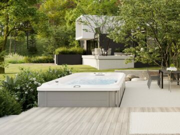 Swimspa Jacuzzi J19 Powerpro Garten