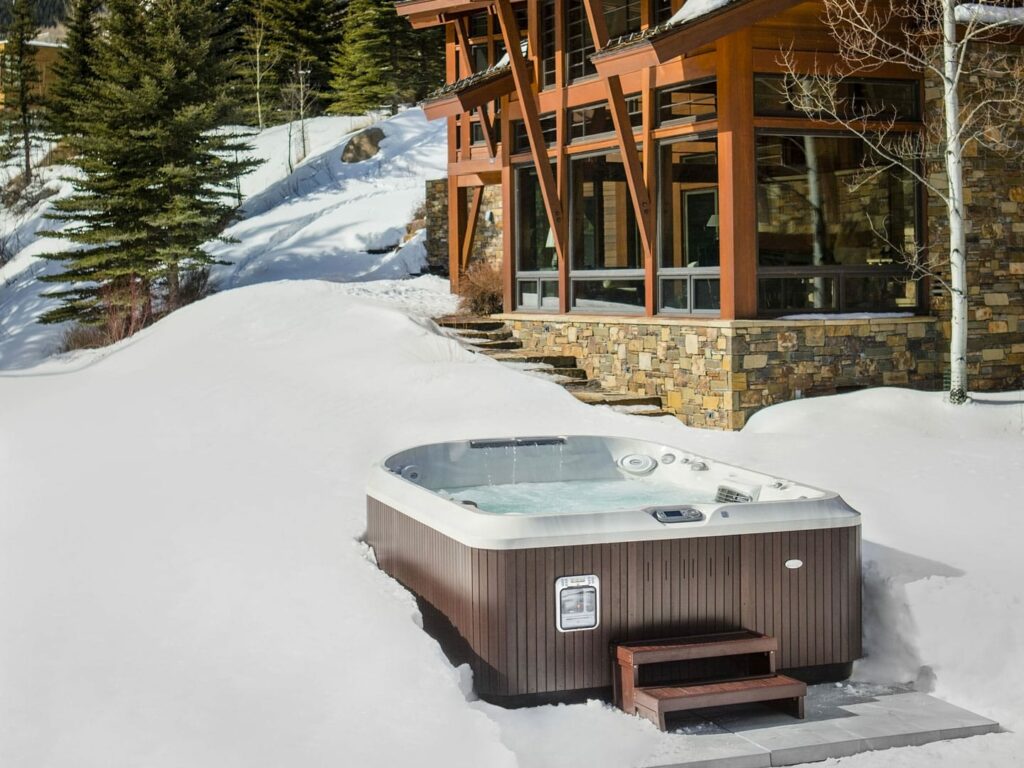 Whirlpool Jacuzzi J495 Outdoor | SPA Natural